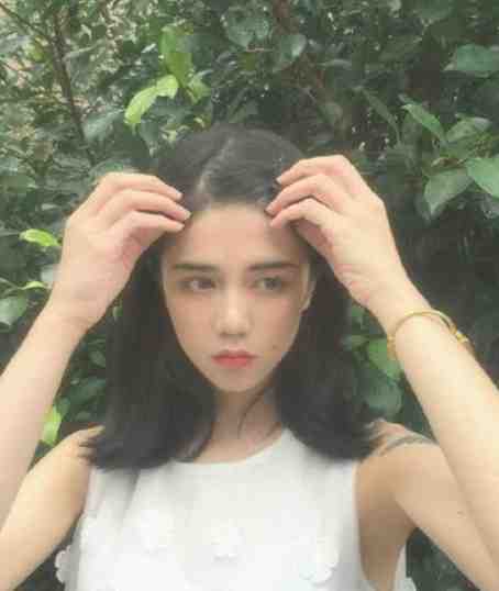 我睡奶大的农村妇女