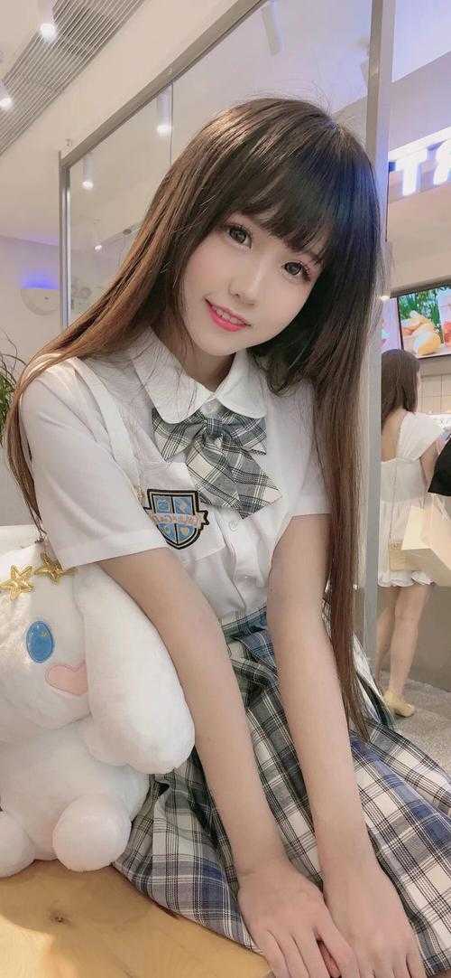丰满的邻居在线观看完整免费版