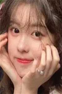 为什么舞蹈生下面都是突出的