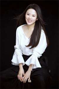 杨凯莉图片
