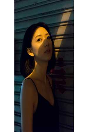 公交车检票员用B检票上车