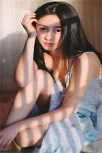 叶子楣女机器人