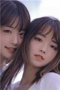 美女脱裙打光屁屁视频