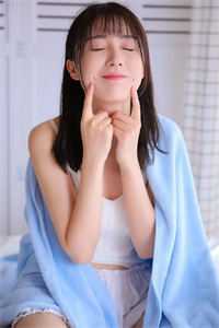 偷窥大师之美女日记