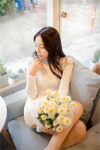 吕颂贤老婆