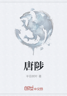 凌乱的公交车小镇