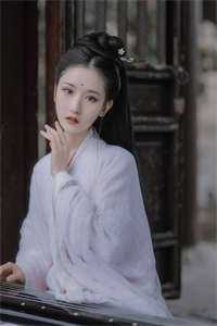 把你的奶从乳罩里掏出来