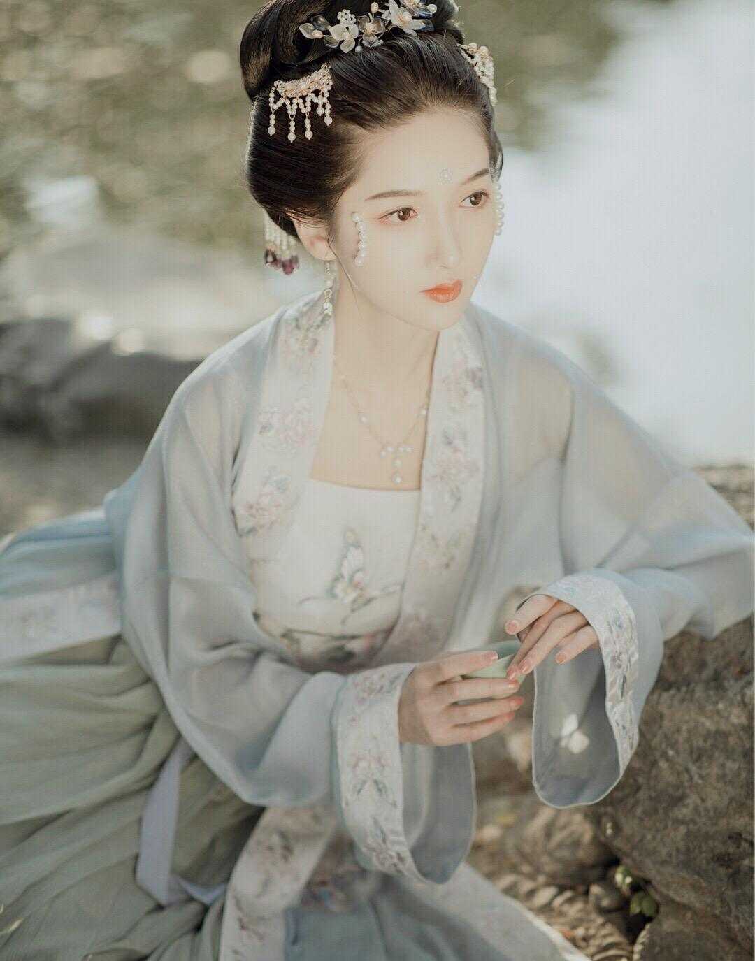 蓝月亮心水论坛