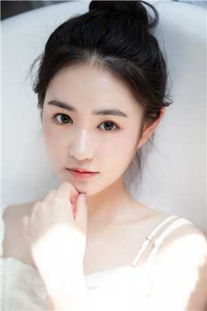 迈开腿让我看看你的草莓看