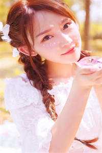 小龙女只感觉那只巨大的火龙