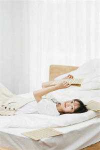 篱笆女人狗