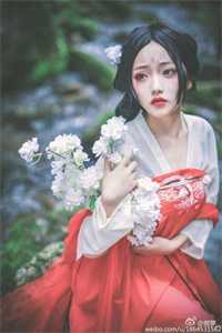 长靴女战士